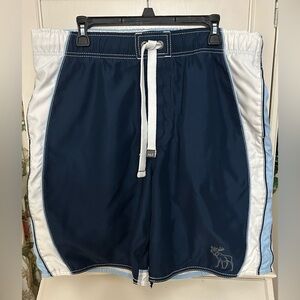 Abercrombie and Fitch Tugger board shorts size large